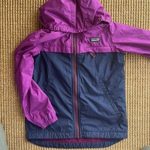 Patagonia girls silky jacket Sz 5-6 XS